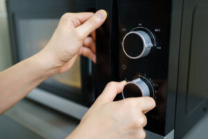 そもそも電子レンジのワット数とは？